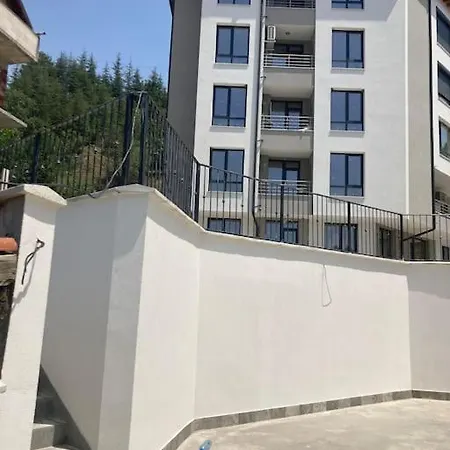 Park Escape 24h Check In