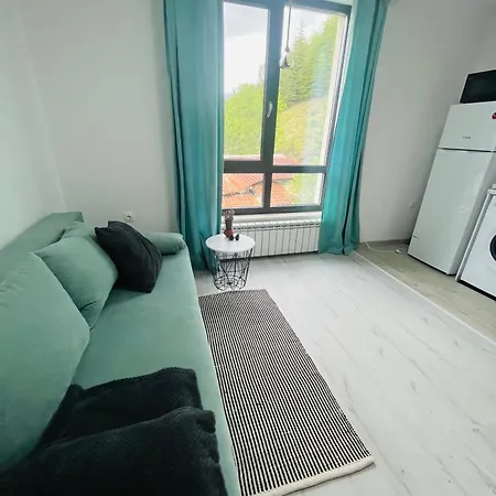 Park Escape 24h Check In ساندانسكي