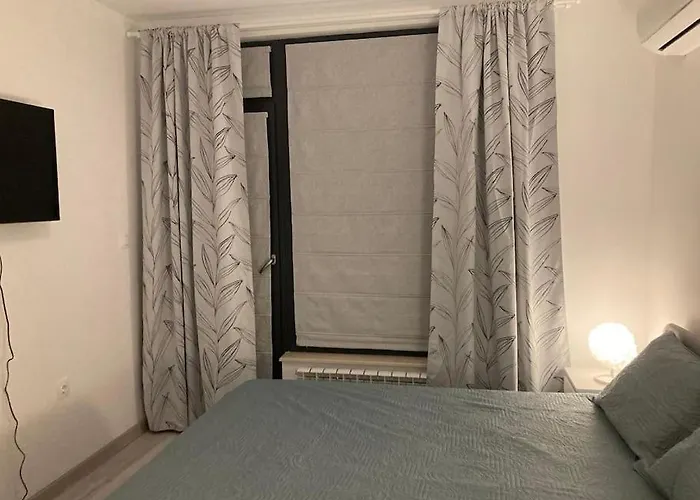 Park Escape 24h Check In