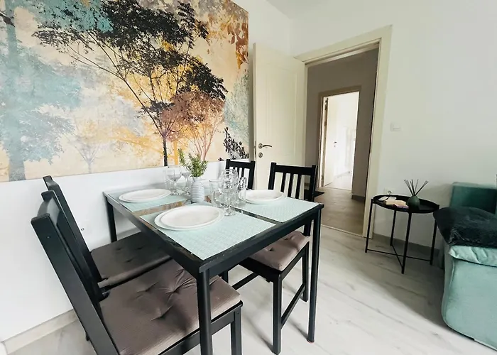 Park Escape 24h Check In